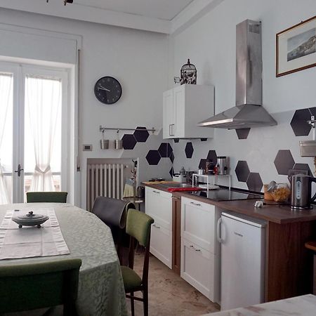 Viva La Nonna Appartement Salerno Buitenkant foto