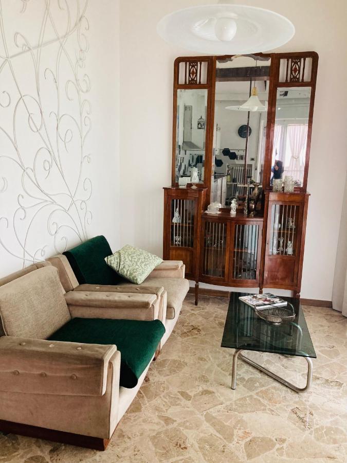 Viva La Nonna Appartement Salerno Buitenkant foto